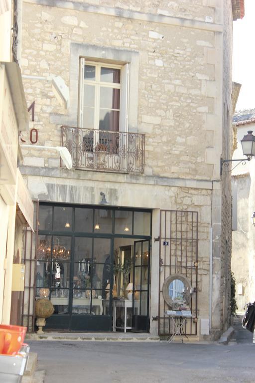 Aparthotel Mas De Valrugues Holifrance Saint-Rémy-de-Provence Exteriér fotografie